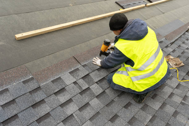 Best Best Roofing Contractors  in Ishpeng, MI